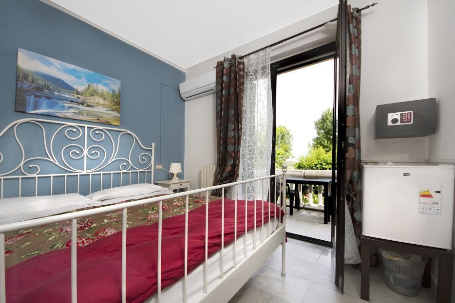 Hotel Olympic Kosher Holidays Sirmione Exterior foto