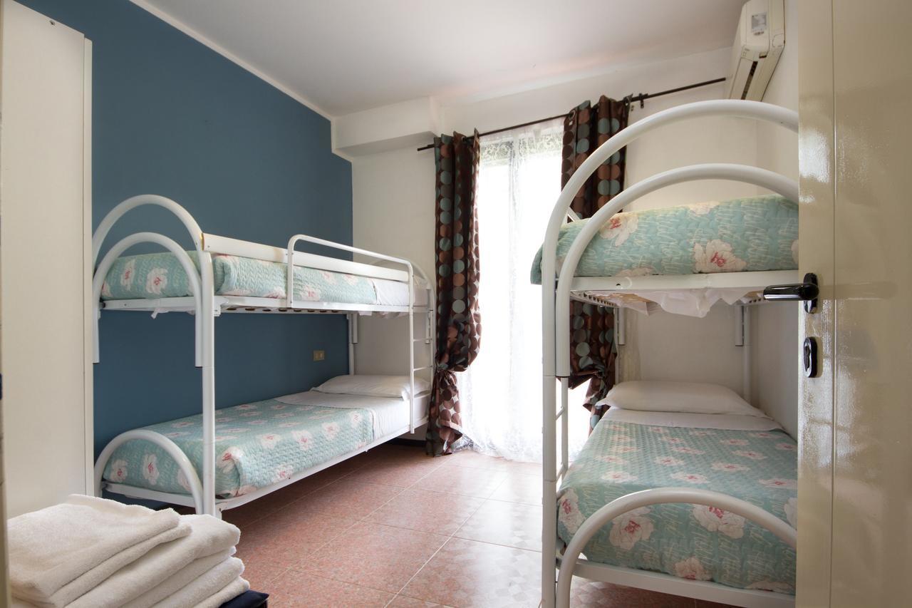 Hotel Olympic Kosher Holidays Sirmione Exterior foto